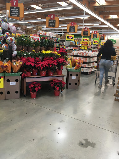 Grocery Store «Food 4 Less», reviews and photos, 1150 N Pepper Ave, Colton, CA 92324, USA