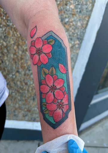 Explore alabama football tattoo ideas, creative tattoo ideas in Marysville, available at Elegant Arts Tattoo Parlor