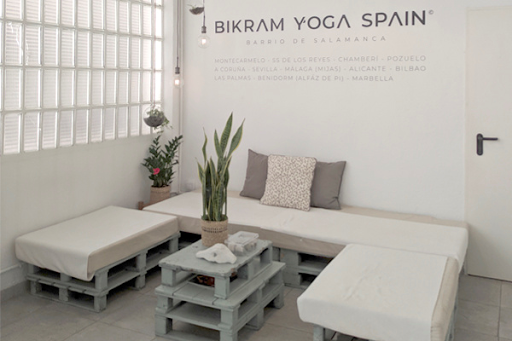 Bikram Yoga Spain ©