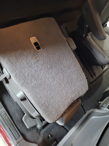 Car Detailing Service «A and A Auto Detailing», reviews and photos, 1018 SW Ankeny Rd, Ankeny, IA 50023, USA