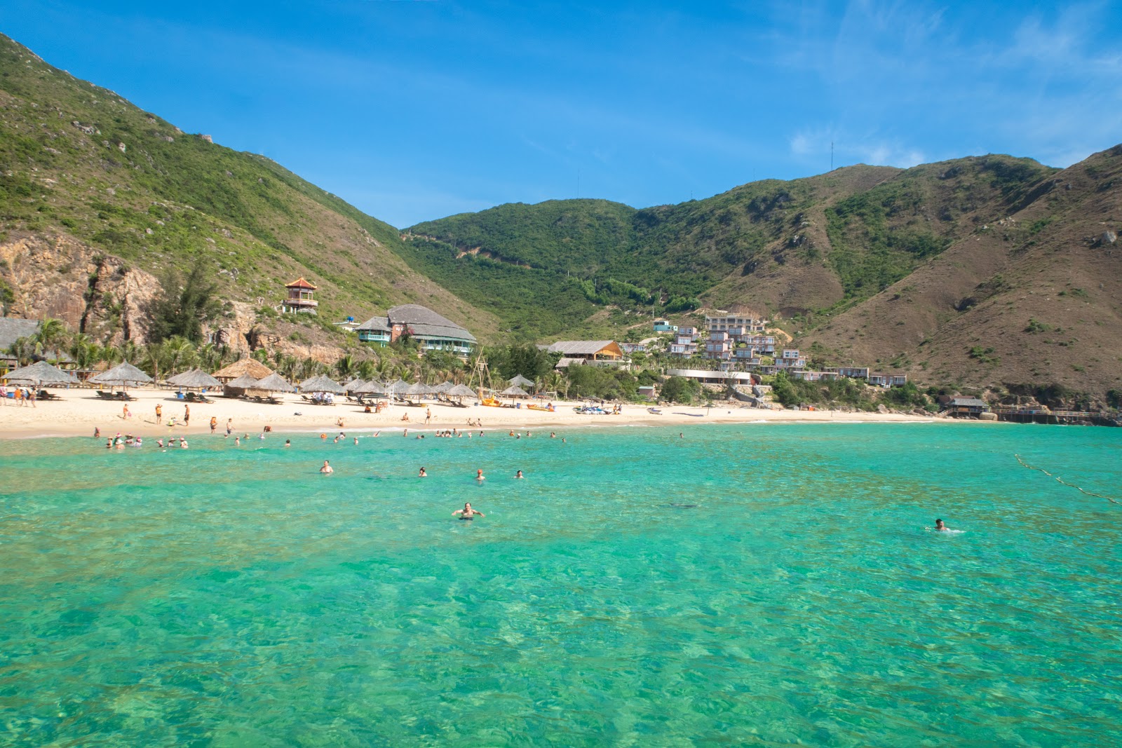 Φωτογραφία του Ky Co Beach με ευρύχωρος κόλπος