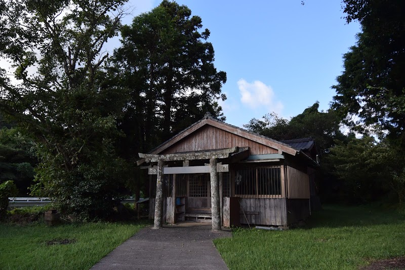 白嶽神社