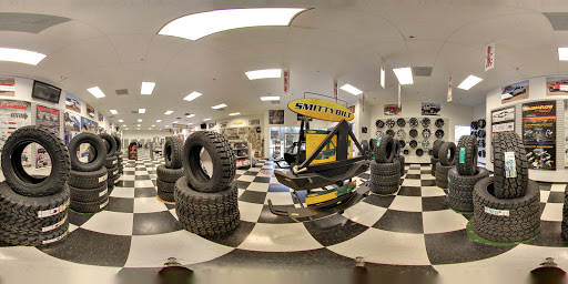 Truck Accessories Store «4 Wheel Parts Performance Center - Coppell», reviews and photos, 800 W Sandy Lake Rd, Coppell, TX 75019, USA