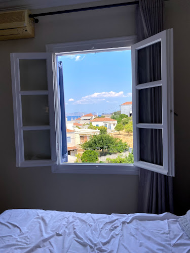 Opinii despre Levanta Hotel Spetses în Σπέτσες - Εργαστήριο