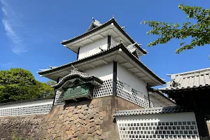 Ishikawa-mon Gate image