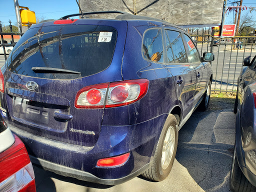 Used Car Dealer «CJAUTOSALES LLC», reviews and photos, 1301 S General McMullen, San Antonio, TX 78237, USA