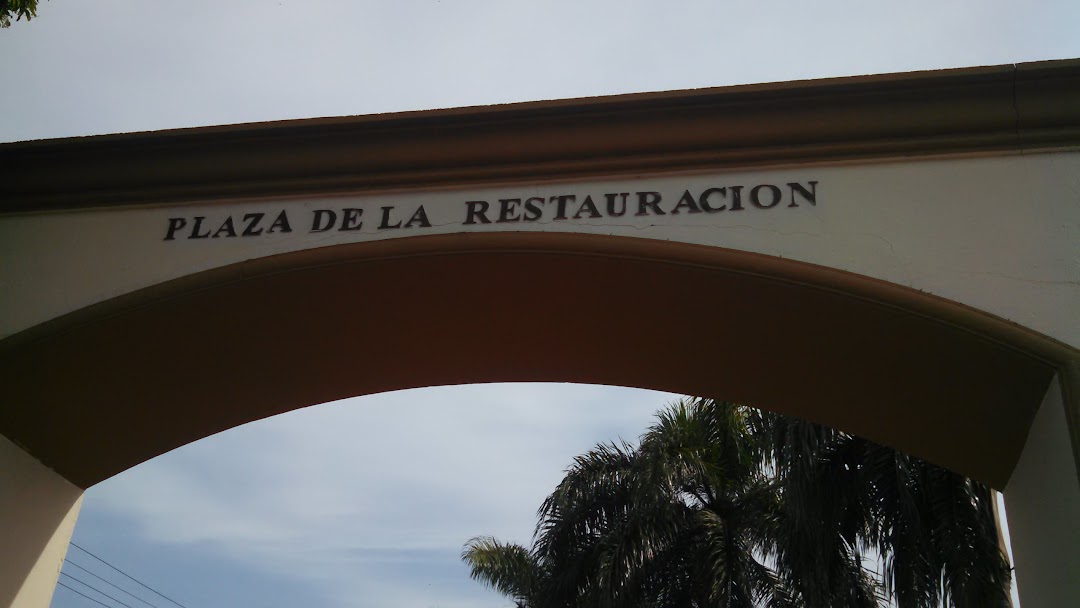 Plaza De La Restauracion