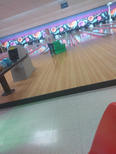 Bowling Alley «Parkside Lanes», reviews and photos, 815 S Co Rd 200 W, Greensburg, IN 47240, USA