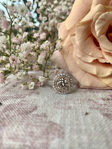 Jewelry Store «Toner Jewelers», reviews and photos, 6285 W 135th St, Overland Park, KS 66223, USA