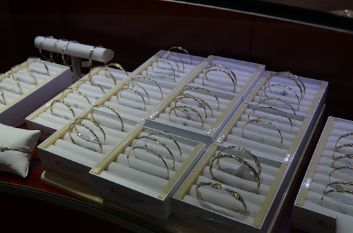 Jewelry Store «Mc Kenzie & Smiley Jewelers», reviews and photos, 2321 Madison St, Clarksville, TN 37043, USA