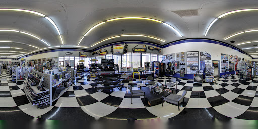 Truck Accessories Store «4 Wheel Parts Performance Center - Mesa, AZ», reviews and photos, 420 S Country Club Dr, Mesa, AZ 85210, USA