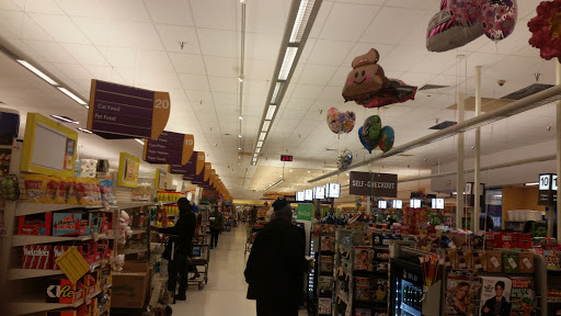 Grocery Store «Giant Food», reviews and photos, 10480 Campus Way S, Kettering, MD 20774, USA