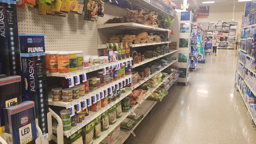Pet Supply Store «PetSmart», reviews and photos, 3439 Princeton Rd, Hamilton, OH 45011, USA