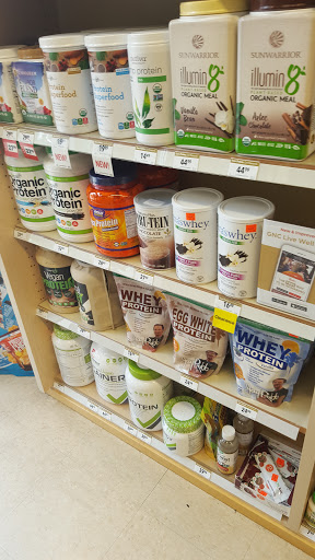 Vitamin & Supplements Store «GNC», reviews and photos, 15902 Crain Hwy, Brandywine, MD 20613, USA