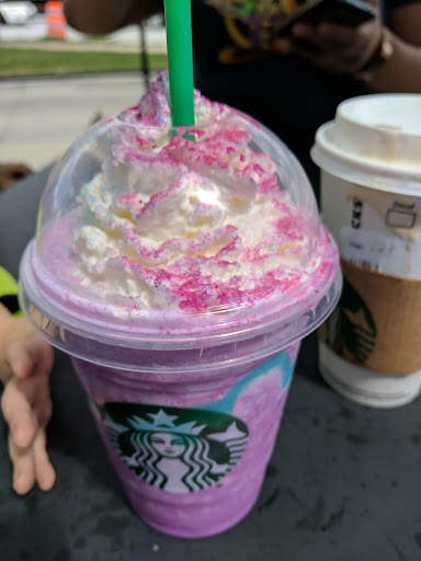 Coffee Shop «Starbucks», reviews and photos, 2011 N Hill Field Rd, Layton, UT 84041, USA