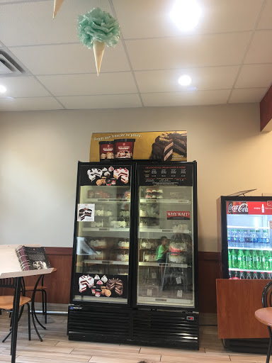 Ice Cream Shop «Cold Stone Creamery», reviews and photos, 2126 Highland Dr, Salt Lake City, UT 84106, USA