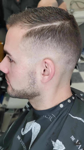 Barber Shop «Star Barber Shop», reviews and photos, 114 Merchants Row, Rutland, VT 05701, USA