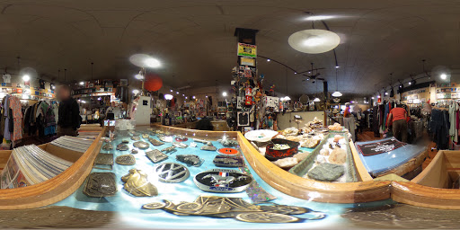 Thrift Store «Thrifty Hippy Thrift Store», reviews and photos, 218 Petaluma Blvd N, Petaluma, CA 94952, USA