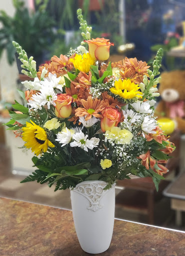 Florist «Kern Park Flower Shoppe», reviews and photos, 6713 SE Holgate Blvd, Portland, OR 97206, USA