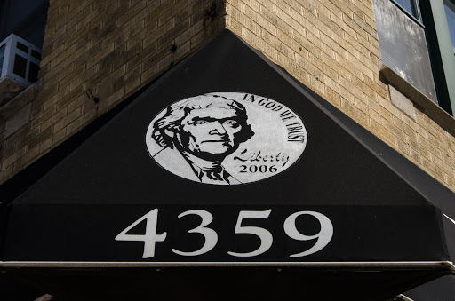 Jewelry Buyer «New Era Jewelry and Coin», reviews and photos, 4359 W Diversey Ave, Chicago, IL 60639, USA