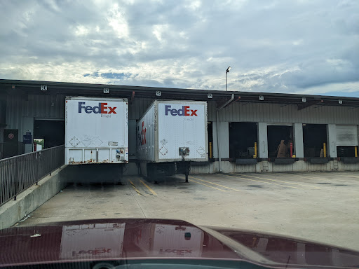 Mailing Service «FedEx Freight», reviews and photos, 7331 Carbide Rd, Baltimore, MD 21226, USA