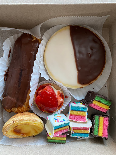 Pastry Shop «Lyndhurst Pastry Shop», reviews and photos, 256 Ridge Rd, Lyndhurst, NJ 07071, USA