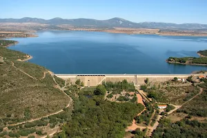 Embalse Torre de Abraham image