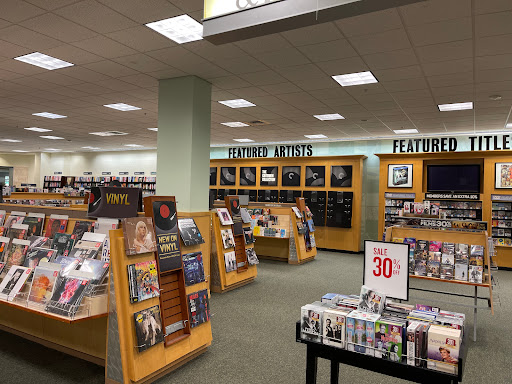 Book Store «Barnes & Noble», reviews and photos, 7200 Harrison Ste 5 #5, Rockford, IL 61112, USA