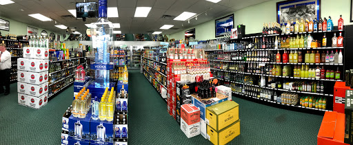 Liquor Store «Star Liquor @ Big Bend Road», reviews and photos, 13192 US-301, Riverview, FL 33578, USA