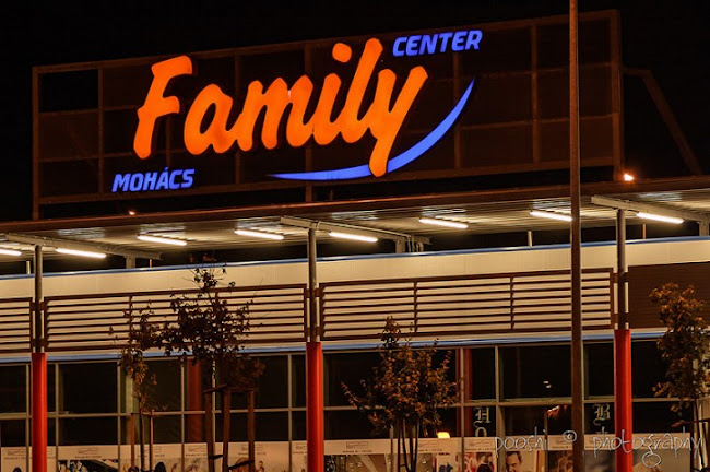 Family Center - Bevásárlóközpont