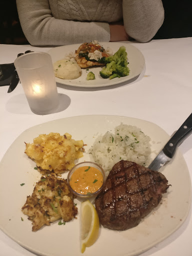 Shopping Mall «Frederick Shopping Center», reviews and photos, 1305 W 7th St, Frederick, MD 21702, USA