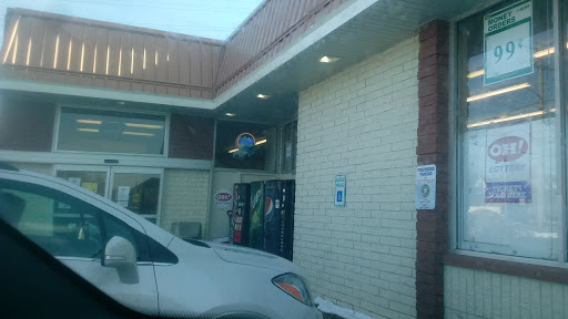 Market «Wadsworth Hometown Market», reviews and photos, 115 State St, Wadsworth, OH 44281, USA