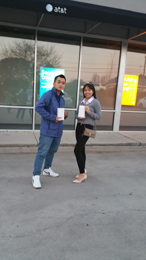 Cell Phone Store «AT&T», reviews and photos, 1919 Scenic Hwy S, Snellville, GA 30078, USA