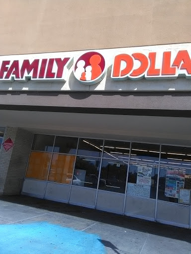 FAMILY DOLLAR, 7705 W Hillsborough Ave, Tampa, FL 33615, USA, 