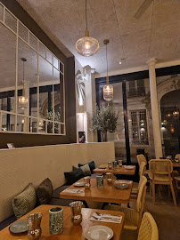 Atmosphère du Restaurant libanais Qasti Green à Paris - n°2