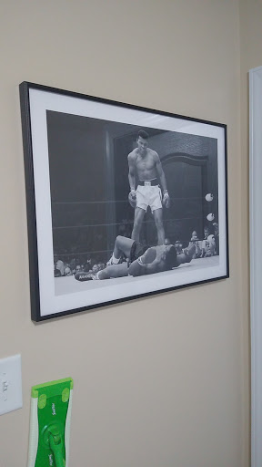 Picture Frame Shop «The Frame & Print Shop», reviews and photos, 201 S Estes Dr, Chapel Hill, NC 27514, USA