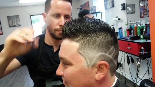 Barber Shop «DCB Barber Shop - Barber Shop Hispano», reviews and photos, 1545 E Olive Rd, Pensacola, FL 32514, USA