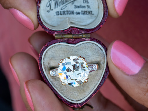 EraGem, 12000 NE 8th St #101, Bellevue, WA 98005, USA, 