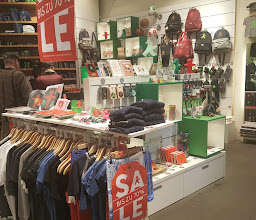 AMPELMANN Shop am Berliner Dom photo
