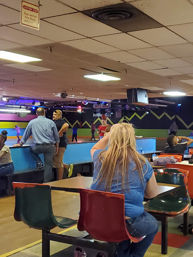 Sporting Goods Store «Hyde Park Roller Magic», reviews and photos, 4178 Albany Post Rd, Hyde Park, NY 12538, USA