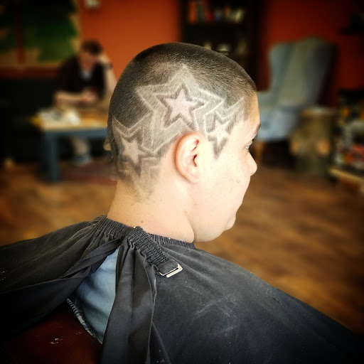 Barber Shop «Traunik Barbershop», reviews and photos, 4022 N Wilson Dr, Shorewood, WI 53211, USA