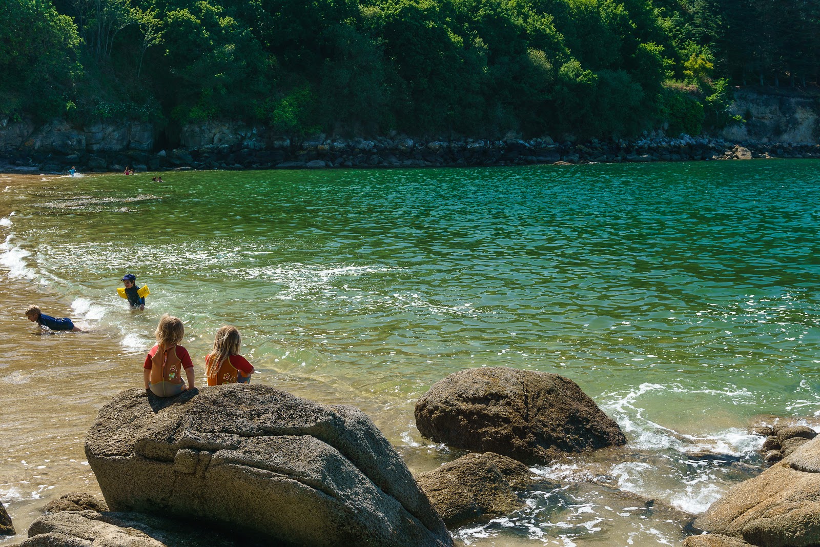 Photo de Plage de Kirio avec un niveau de propreté de très propre