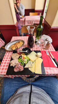 Charcuterie du Restaurant basque Chez Gladines Butte aux cailles à Paris - n°12
