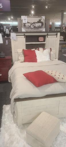 Furniture Store «BT Furnishings», reviews and photos, 1300 Custer Rd, Plano, TX 75075, USA