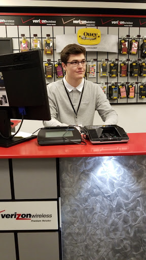 Cell Phone Store «Verizon Wireless - Cellular Plus», reviews and photos, 15115 SE McLoughlin Blvd, Milwaukie, OR 97267, USA