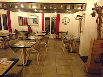 Atmosphère du Restaurant Le bistrot de Chatô à Châteauneuf-sur-Isère - n°6