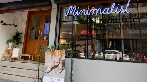 Stores to buy women's mullet Bangkok