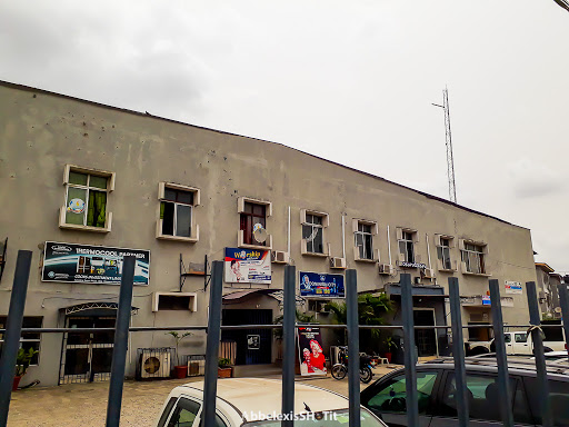 Dominion City Surulere, 146 Akerele St, Akerele Extension, Lagos, Nigeria, French Restaurant, state Lagos