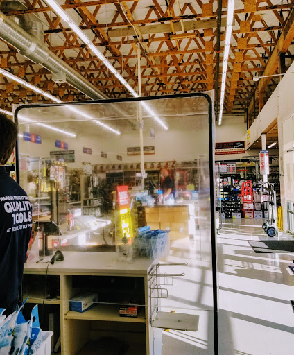 Hardware Store «Harbor Freight Tools», reviews and photos, 15800 SE McLoughlin Blvd, Milwaukie, OR 97267, USA