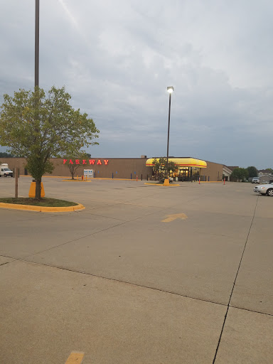 Grocery Store «Fareway Grocery», reviews and photos, 3300 10th Ave, Marion, IA 52302, USA